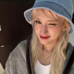 Jeon So-mi Instagram – 노페야 여름도 잘부탁해🫢🫶🏻