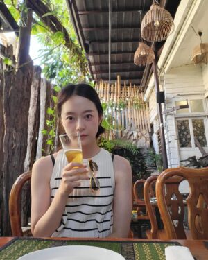 Jeon So-min Instagram - 🥭💕🍚