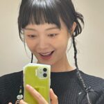 Jeon So-min Instagram - 🖤
