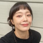 Jeon So-min Instagram - 🖤
