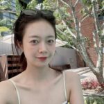 Jeon So-min Instagram - ☀️ 💦 🌴