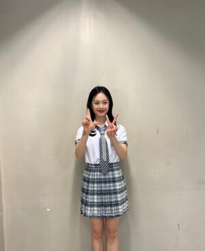 Jeon So-min Instagram - 📱📸🌟🫶🐣