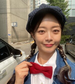 Jeon So-min Instagram - 🕵️‍♀️