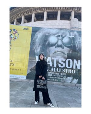 Jeong So-min Instagram - 오늘은 블랙이댜
연습하러 총총총..🖤

#colombo 🖤