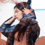 Jeong So-min Instagram - #30일 200만 관객여러분 감사합니다:)