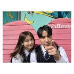 Jeong So-min Instagram - 우리는 왜 교복을 입었을까요? 1.심심해서 2.입을 옷이 없어서 3.월간집 15화를 보면 알 수 있음 #월간집 🏠