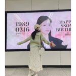 Jeong So-min Instagram - 생일축하해주신 모든 분들 감사해요🥹 #늘지않는엄빠의사진실력