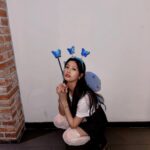 Jeong So-min Instagram - 오늘도 가보자고🦋