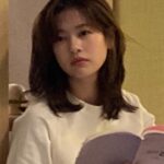 Jeong So-min Instagram - 하루전이라니.. 아.. 현기증.. #월간집 #D-1 #jtbc 밤9시