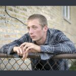 Jeremy Allen White Instagram - Trying to think of my favorite episode. After tonight there will be 100 of them to think about. I can’t believe it. What an honor to grow up and play with everyone involved. Thanks for letting the Gallagher’s hang out with you on your Sundays.
