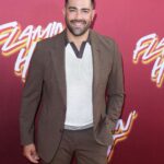 Jesse Metcalfe Instagram - Thanks to @toddsnyderny for dressing me for last week’s #FlamingHot Premiere! This fit was flaming hot!🌶️🔥🙏