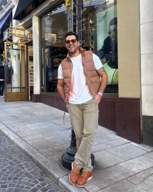 Jesse Metcalfe Instagram - Holiday Shopping!⛄️