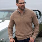Jesse Metcalfe Instagram - What’s your favorite @josephabboud look? The Truck or Muscle car? Clear frame or bold frame? Dad look or Zaddy? @altaireyewear #JosephAbboudEyewear #JOEeyewear #Zaddy #AD