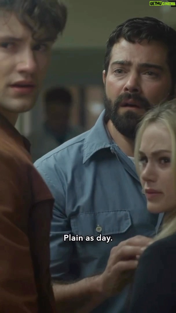Jesse Metcalfe Instagram - “Dad, do not start blaming yourself.” - Dawn Longchamp😢 A little high drama from the Longchamp’s. lol. Don’t miss “DAWN,” the first installment of the V.C. Andrews’ Dawn/Culter limited series, premiere THIS SATURDAY at 8/7c. only on @lifetimetv #VCAndrewsDawn