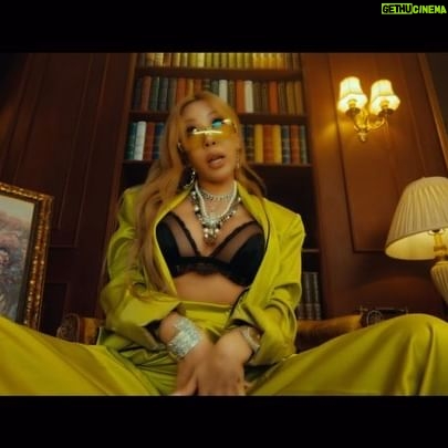 Jessi Instagram - ‘NO LOWKEY’ MV OUT NOW❗️❗️ Big shout out to the mufckin GOAT @davidyunginkim ❤️🔥❤️🔥❤️🔥 LOVE YOU MY LIL SISTER @camokr ❤️ And @bobblehead_music_official and everyone for making this song come to life!!! #NOLOWKEY #HERESATIPBITCHYOUDONTKNOWME