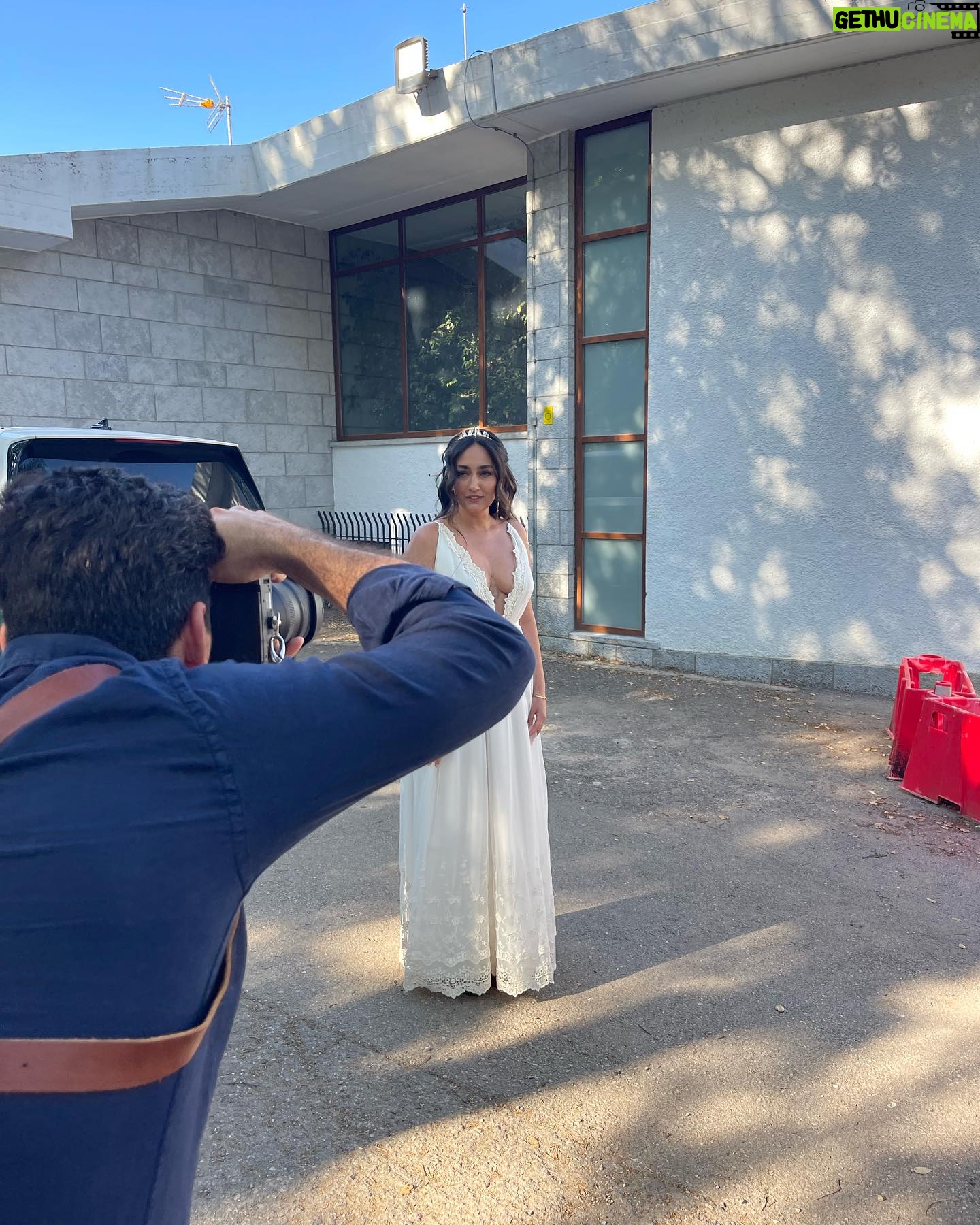 Jessica Athayde - 3 Likes - Dois dias repletos de amor, de amizade e uniĆ£o. Que orgulho ver a minha amiga tĆ£o feliz, orgulho de ser a vossa madrinha. Estarei por perto no caminho todo ā¤ļø
O diogo jĆ” tirou notas @guilherme_canedo_correia
VocĆŖs subiram a parada !!!!
O diogo chorou mais do que eu- by the way -! Ai dele no nosso dia šāļø