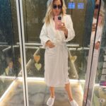 Jessica Athayde Instagram - O giveaway Mais romântico que vão encontrar no Instagram hoje. Especial dia dos namorados , 14 de fevereiro ❤️ Uma noite no @sheratonlisboa com pequeno - almoço incluído e um jantar romântico no panorama rooftop que tem a melhor vista de Lisboa com um menu fixo de 6 pratos deliciosos e um tributo ao Elton jonh durante o jantar. Ahh e ainda podem usufruir do Spa e a piscina ( aquecida ) Boa sorte e até dia 9 ❤️ Tens de seguir a página @sheratonlisboa e tagar 2 amigas . Podes participar as vezes que quiseres☀️