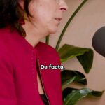 Jessica Athayde Instagram - Tem sido uma aprendizagem incrível fazer o podcast "Não fica bem falar de" da @wells_oficial porque temos abordado temas sobre os quais nunca tinha pensado muito. Hoje falamos sobre a menopausa, o antes, durante e o depois, com a incrível Dra @lisafvicente e a @sonia_morais_santos que partilhou a sua experiência connosco. Neste episódio tiramos dúvidas, falamos sobre mitos e informações importantes que devemos saber sobre o nosso corpo. O episódio já está disponível no YouTube, Spotify e Apple Podcast (Link nos stories). E já sabem podem levantar questões e partilhas com o #wellsficabem