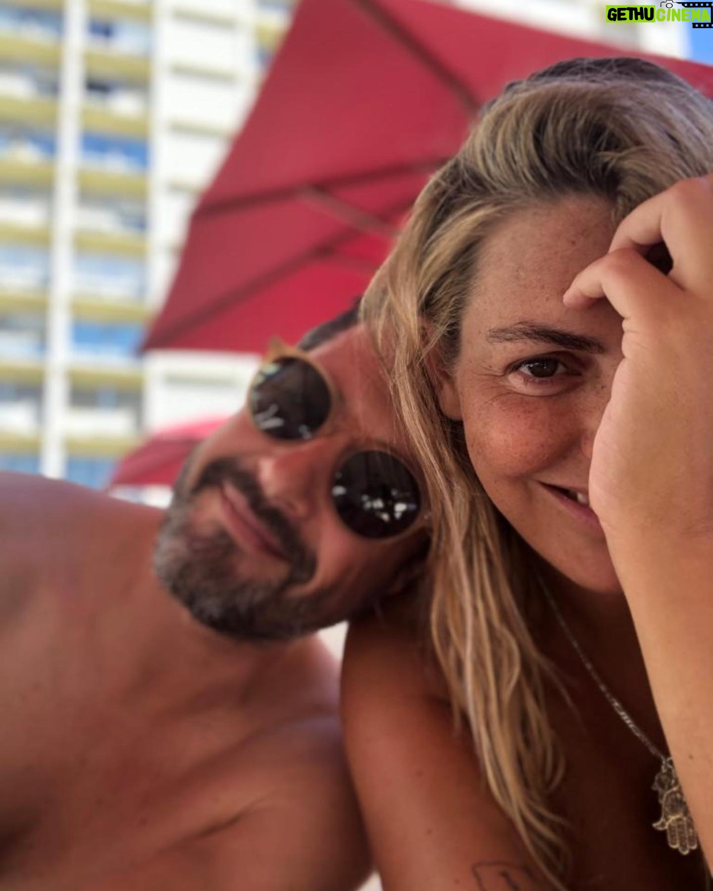 Jessica Athayde - 3 Likes - Escrevi um texto todo fofinho mas não apareceu que estranho!
O meu forever teenager faz anos, o mais divertido com gargalhada fĆ”cil, óptimo sentido de humor e by the way anda sempre impecĆ”vel ā¤ļø envelhece que Ć© uma maravilha ! Melhor do que nunca!
JĆ” passamos por muita merda juntos, algumas vĆ£o para o caixĆ£o mas a maior parte delas no coração ( que lindozzzzzz)continua a ser um privilĆ©gio ter -te na minha vida hot maninho e que continue sempre assim, e mais nĆ£o posso dizer que jĆ” Ć© too embarrassing š¶āļøā¤ļø
Happy birthday
Love you