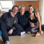 Jessica Athayde Instagram - 1- it’s never too late to start yoga - the Ross Family 2- Estas máquinas deviam ser proibidas ou gratuitas. 3- sim, tive uma tia que se casou de RED ❤️ também estou ali. 4-O Pedro recebe sempre bem 🫠 5- A walk in the wild 6- Rosas de Lego 🌹🌹as únicas que não me fazem espirrar. 7- Tenho um namorado mesmo giro 8- Fiz a minha mamografia e está tudo incrível🙌 não se esqueçam dos vossos exames. 9- Uma amiga mandou -me comprar este livro, tenho muita vergonha 🤦🏼‍♀️😂 10- Isto podia ser o meu pequeno-almoço !!!! ❤️🧿
