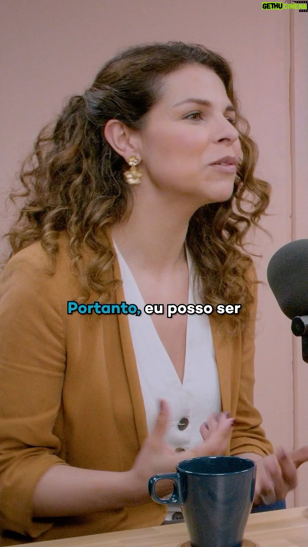 Jessica Athayde - 713 Likes - Esta semana falamos de um tema sobre o qual jĆ” falei muitas vezes e inclusivamente lancei um livro - nĆ£o querer ser perfeita. Esta semana recebo a @catarinacorujo e a psicóloga @filipajardimdasilva.psicologa para conversarmos sobre a forma como lidamos com a nossa imagem, a relação com o nosso corpo e sobre as pressƵes a que estamos sujeitas e de que forma nos podemos defender de toda esta toxicidade⦠vamos a isto? Contem-me nos comentĆ”riosšš»se tambĆ©m se identificam com este episódio.
JĆ” disponĆvel no Youtube, Spotify e Apple Podcast! #wellsficabem