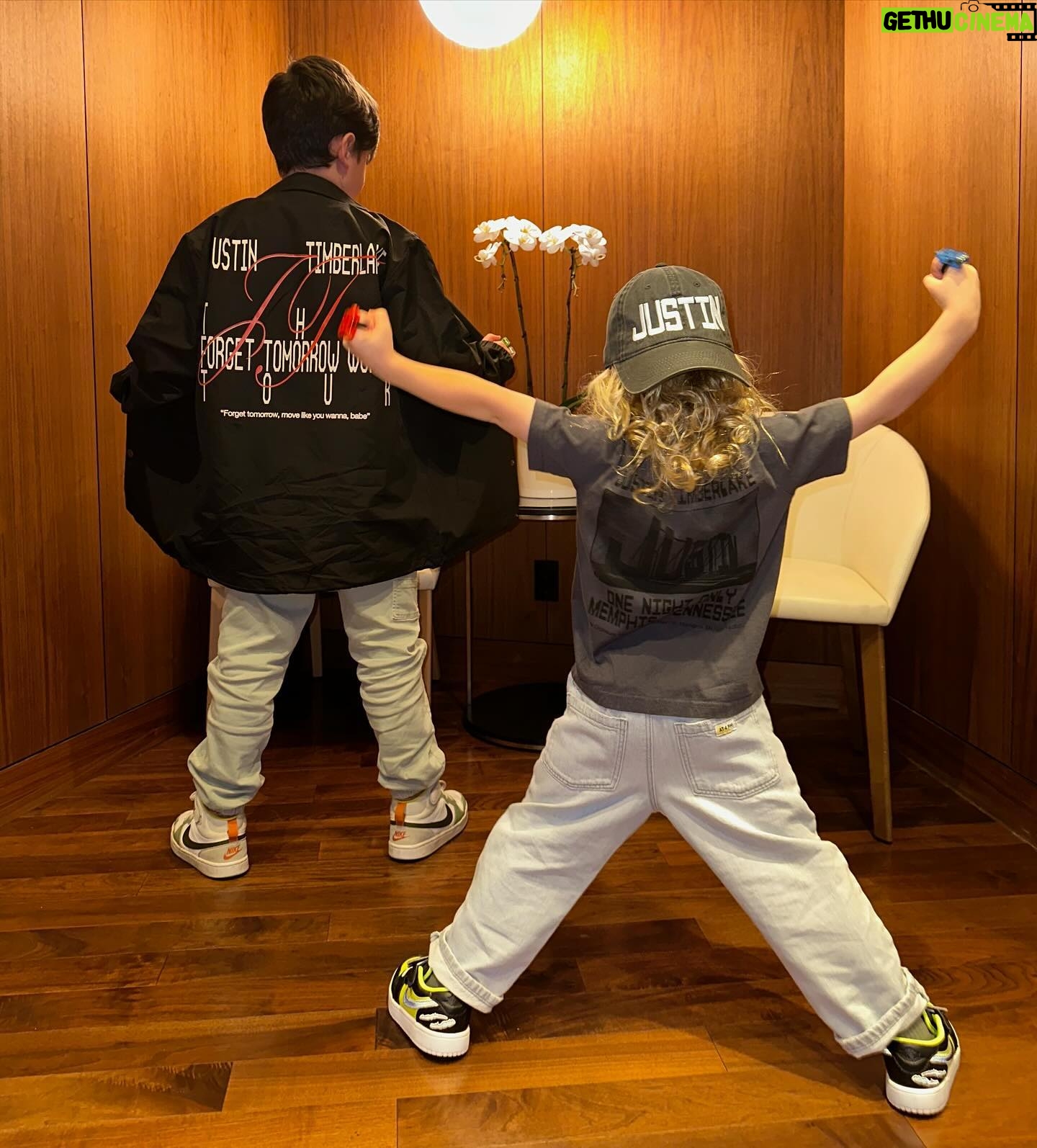 Jessica Biel Instagram - It’s a family affair y’all.