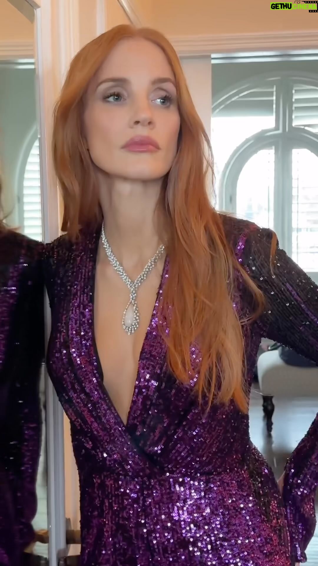 Jessica Chastain Instagram - A party for science 🕺 thank you for inviting me to present to these real life superheroes @breakthrough
