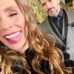 Jessica Coch Instagram - ¡Qué bonito equipo! @elmaleficioof 💕 Amé a Diana. 🙂 Diana, trató de meterse en la organización. 🕯️🐍 Gracias, Marlene por la vibra linda siempre tqm 👰🏻‍♀️☺️ #BeayDiana Gallina la primera juntos .🐓💜🤣 Chantal una más … saldrá? 🙏🏻😜 Qué lindo trabajar por primera vez con mi, Eugenio Cobo.🙏🏻😘 Gracias a todos los chavos , que buen team hicieron. 🤩 Gracias , Güero por regalarme a Diana 🤓 Diana de metiche 👰🏻‍♀️🤵🏻‍♂️😘🤣 Y el video final, a Diana se le hizo beso con Enrique de Martino después de todo lo que lo apoyó., su recompensa 🤵🏻‍♂️😅😂💕🙊 Gracias por el video @oscarnoguerac 🙊🙂