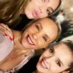 Jessica Coch Instagram - About light night… 🫶🎬🤩🐍💕 @elmaleficioof ¿Qué les pareció el final? L@s Leo 🤔 No se por que me borro la publicación IG