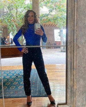 Jessica Coch Instagram - Hoy gran final @elmaleficioof 9:00pm por @canalestrellas 
Gracias por todo su apoyo, son los mejores siempre. 
Diana y sho los amamos 💕🤩☺️🤪😮‍💨😘🥰