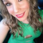 Jessica Coch Instagram – Un trozo de cielo con un toque de infierno 🙊😅💚