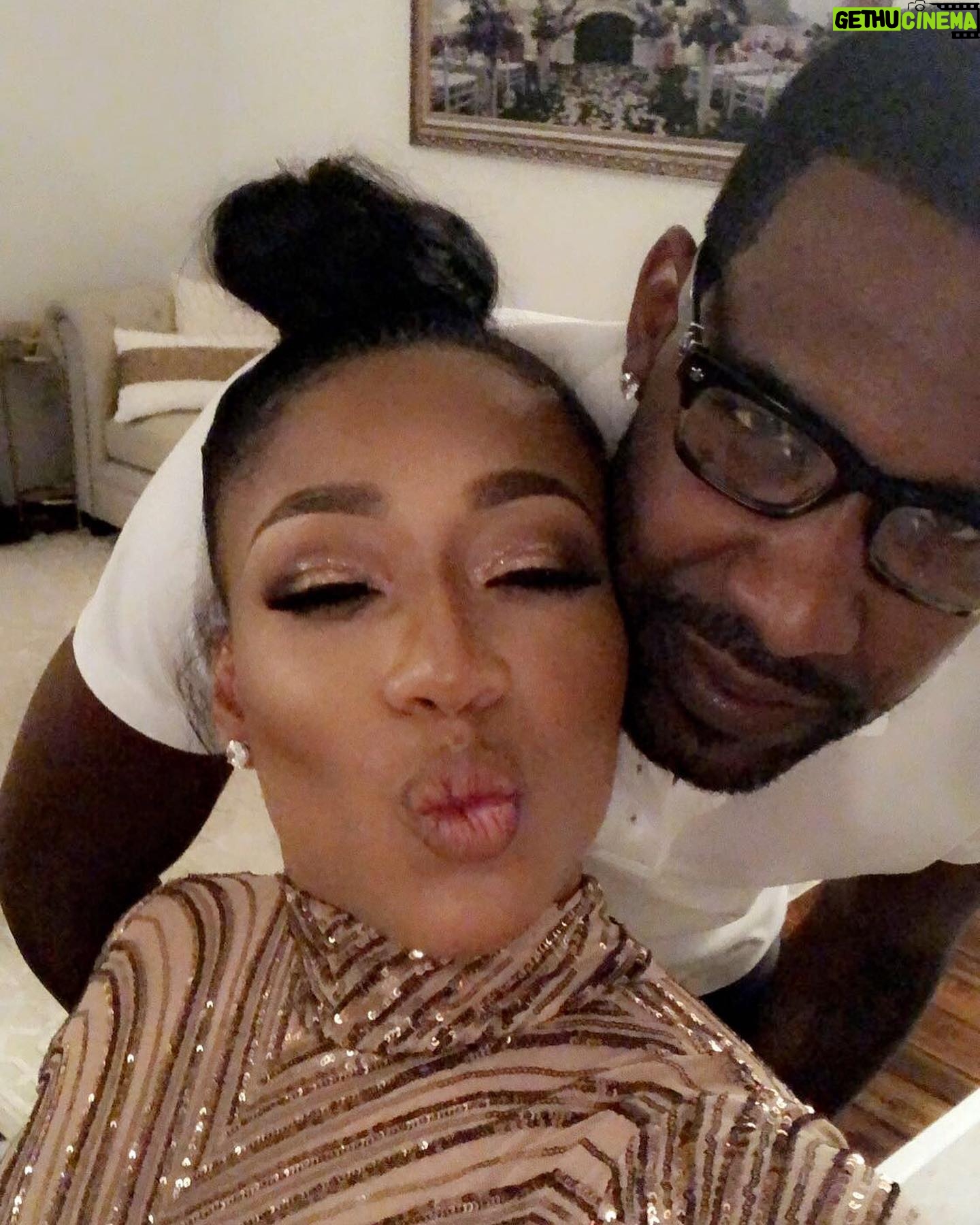 Jessica Dime - 367.8K Likes - 4 years married to my best friend & soulmate @shawne_williams1 I love you so much thank u for the love, time , patience & undivided attention you give me every day … I couldn’t ask for a better husband that understands & appreciates me , my life, & journey as a person . Let’s keep growing and building our life & family together forever EVER 😘❤️🤞🏼💍
