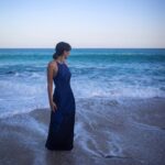 Jessica Henwick Instagram - thinking deep, meaningful thoughts and oh shit the tides coming in