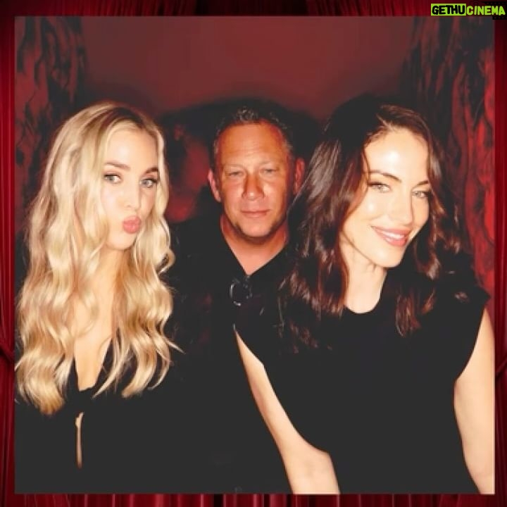 Jessica Lowndes - 3 Likes - LA weekly highlights ✌🏻
1. @racetoerasems with @kelsvannn
2. @netflixisajoke @jeffbeacher @wizkhalifa
3. “88” visual album wrap dinner - part 2
4. Record original Christmas music for my new movie
5. Record my brand new album!!! 😁😆😜
Also- realized @thegoldworm (aka Wormy 🐛) has been my manager for almost 20 years 🤯 How did that happen?!