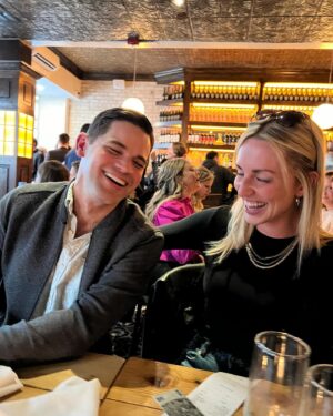 Jessica Lowndes Instagram - Belly laughs with my buddy @jeremymjordan #reunited 

(P.S. Do yourself a favor and go see him as Jay Gatsby in @bwaygatsby. He’ll make you cry. In a good way 🥹)