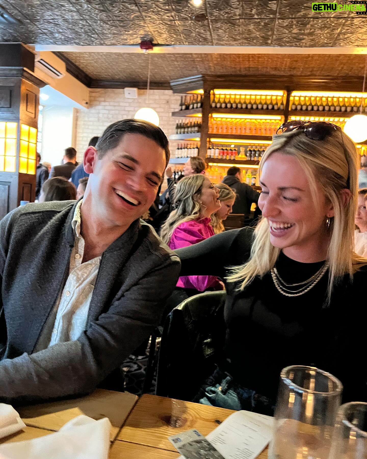 Jessica Lowndes - 3 Likes - Belly laughs with my buddy @jeremymjordan #reunited
(P.S. Do yourself a favor and go see him as Jay Gatsby in @bwaygatsby. Heβll make you cry. In a good way π₯Ή)