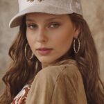 Jessica May Instagram - Trende teslim oldum 🤪 Sürpriz sonlu 🤣 #90s