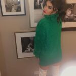 Jessica Szohr Instagram - Grinch vibes 🎄