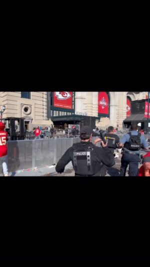 Jessica Yellin Instagram - Update: @nbcnews reports that one person has died, 3 people are in critical condition, 5 in serious condition and 1 has non-life-threatening injury. And, per @nbcnews , law enforcement currently believes the shooting was criminal and not linked to terrorism. 

KANSAS CITY PARADE SHOOTING
The Kansas City Star reports that two armed people are in police custody after a shooting at the Kansas City Chiefs Super Bowl victory parade. Shots were fired near Union Station in downtown Kansas City, Missouri and CNN reports more than 10 people were struck. We don’t have the identity of the people shot. We will update here as more information is made public.

Law enforcement is asking people to clear the area.

According to the Giffords Law Center to Prevent Gun Violence, Missouri has “appallingly weak gun laws and one of the country’s highest gun death rates.“

#chiefs #kelce #kansascity #missouri #kcchiefs