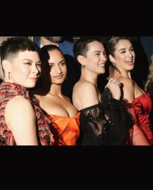 Jessie Mei Li Instagram - We’ve been bzzzzzy 🐝 season 2 press and premiere! Now this lil sensitive kitty gotta go to bed for a while…. Big kisses for @hollyevawhite @samuelpaulartist @maisonvalentino for making me look and feel like a bad bitch 🖤 ~ look at my gorgeous wives, WOMEN, the incredible s&b cast, our creators and their crows, press day lewks, and ofc missing the man himself @archierenaux3 🏹 repping the Mal buzzcut in your absence! Thank you every one for such a joyful night - not long now til March 16th 😈 xxxx