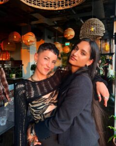 Jessie Mei Li Instagram - @amitasuman_ & moi at the @ecoage @greencarpetfashionawards sharing the table dinner last night ❤️‍🔥 thanks everyone who came and special shout out to my love @toritsui_ whose book ‘It’s Not Just You’ is out TODAY!!