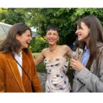 Jessie Mei Li Instagram - 👁 👁 👁 @serpentineuk summer party 🎈with my angel @amitasuman_ && gorgeous wholesome reunions 🫧 mwah mwah mwah 📸 Dave Bennett photography xxx !! Thank you @viviennewestwood ⚡️⚡️ Daisy Hoppen @dhpr_london 🌻🌻