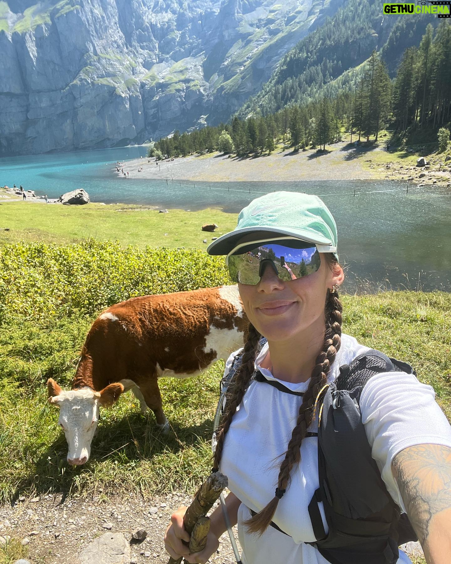 Jesta Hillmann Instagram - Merci la suisse, on reviendra !🇨🇭