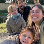 Jesta Hillmann Instagram - C’est trop d’aimer à ce point 🤍🙏🏼
