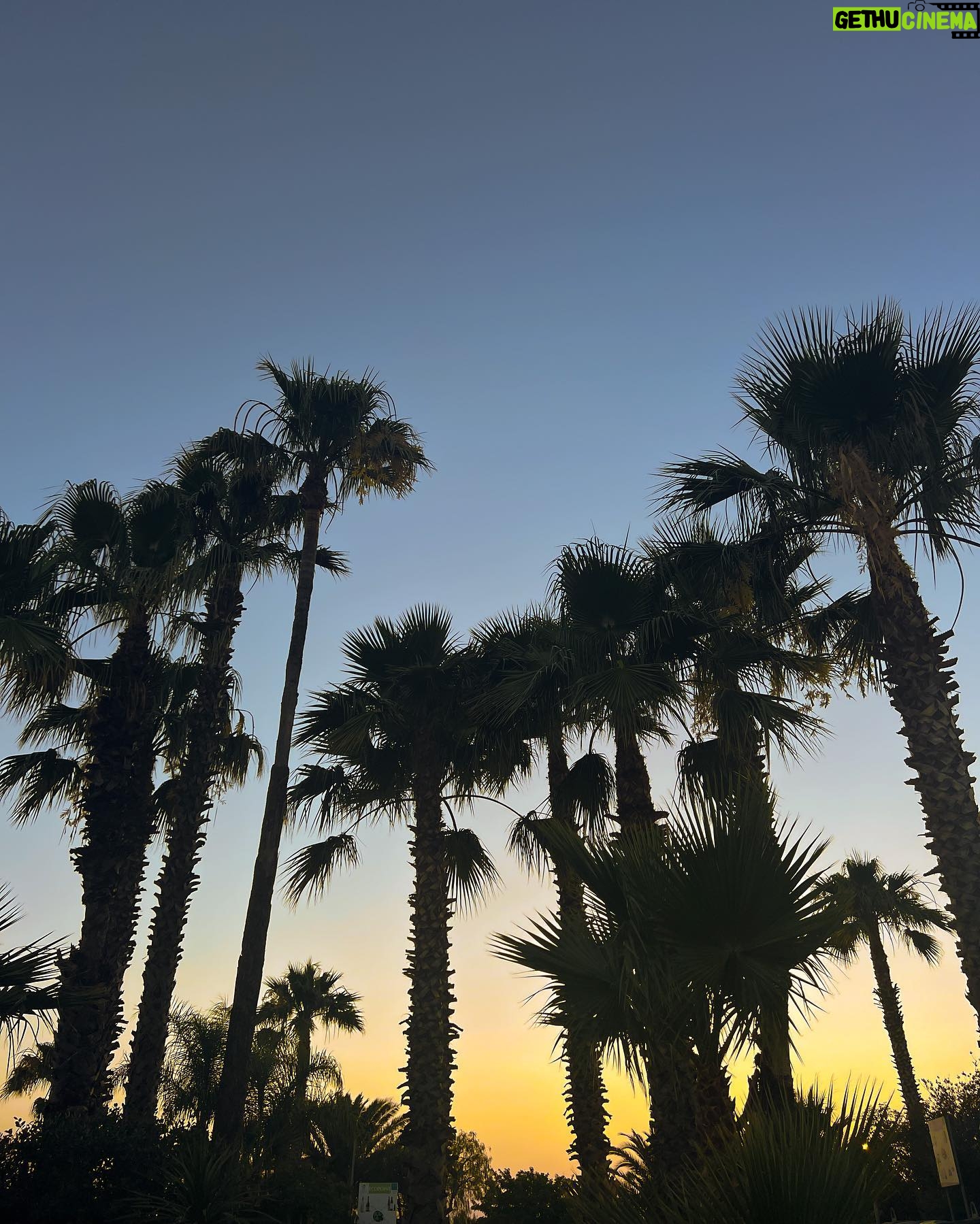 Jesta Hillmann Instagram - Vacances en famille avec les grands parents ☀️