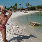 Jesta Hillmann Instagram - CONCOURS AVEC SANDAYA TERMINÉ ☀️ Les amis vous avez suivi de près nos vacances au camping Sandaya et vous m’avez posé énormément de questions ! Aujourd’hui on vous propose un concours pour remporter un séjour découverte de 2 nuits au sein du camping* ! Je vous met tous les détails en dessous concernant le lot et la participation : - Abonnez vous à mon compte ainsi qu’à celui de @campings_sandaya - Commentez la publication en invitant 1 ou plusieurs amis - Pour doubler vos chances n'hésitez pas à vous abonner à nos comptes tiktok *2 nuits en locatif 3 coquillages, valable jusqu’au 31/10/2024, hors juillet/août, hors week-ends fériés et campings partenaires. Lot non-cessible et non échangeable contre un remboursement. Collaboration commerciale rémunérée