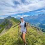 Jesta Hillmann Instagram – Première randonnée en Suisse 🇨🇭 
D 1100 15km 4h30 🙌🏼
On est vraiment venu ici pour ces paysages et on est ravie ! Demain et après demain ça continue 🏔️🥾