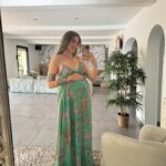 Jesta Hillmann Instagram – Quand tu te test des petits looks sympa pour la fin de grossesse même si c’est pas toujours évident de se sentir à l’aise, confort et jolie avec un être humain dans le ventre aha !

Vous préférez lesquels ? 👗👖👚👡
