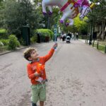 Jesta Hillmann Instagram – Juliann in Paris 🥖

Pour la première fois tatie a prit Juliann pour passer 4 jours chez elle à Paris.

Voici le planning pour ceux qui m’ont demandés: 
– jeux pour enfants La Canopée ( Paris Châtelet Les Halles ) gratuit 
– Muséum d’histoire Naturelle Paris Jardin des Plantes 
Le bon plan c’est la galerie de paléontologie gratuite pour les enfants 
– Jardin D’acclimatation Paris 
– Fête forraine des Tuileries 
– Exposition Monsieur Madame Montreuil
– Parc zoologique de Vincennes 
– Cité des sciences / la Villette Paris 19