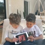 Jesta Hillmann Instagram - Mes fils 🥹🤍 Laissez moi pleurer de bonheur devant ces photos et avec cette musique …